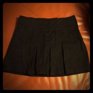 Black Skort